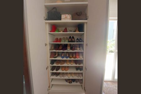 Casa à venda com 4 quartos, 450m² em Vila Eldizia, Santo André