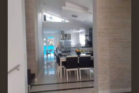 Casa à venda com 4 quartos, 361m² em Parque dos Passaros, São Bernardo do Campo