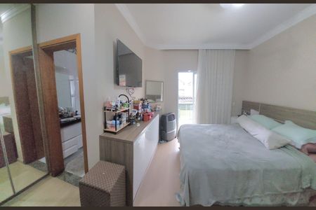 Casa à venda com 3 quartos, 125m² em Jardim Andrea Demarchi, São Bernardo do Campo