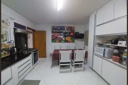 Casa à venda com 3 quartos, 125m² em Jardim Andrea Demarchi, São Bernardo do Campo