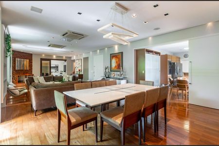 Apartamento à venda com 3 quartos, 311m² em Campo Belo, São Paulo