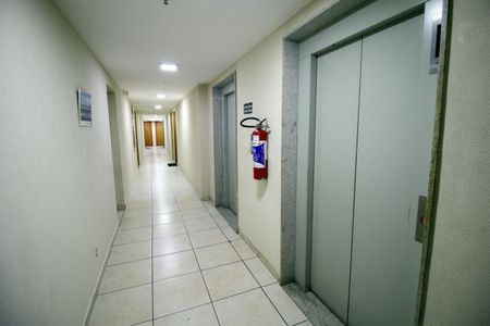 Apartamento à venda com 52m², 2 quartos e 1 vagaÁrea comum - Elevadores