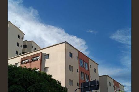 Apartamento à venda com 2 quartos, 66m² em Km 18, Osasco