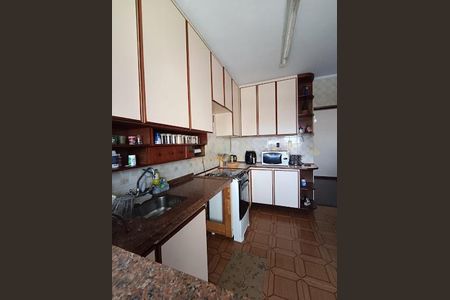 Apartamento à venda com 2 quartos, 66m² em Km 18, Osasco