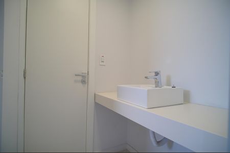 Apartamento para alugar com 167m², 3 quartos e 2 vagasBanheiro da Suíte 2 e 3