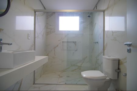 Apartamento para alugar com 167m², 3 quartos e 2 vagasBanheiro da Suíte 1