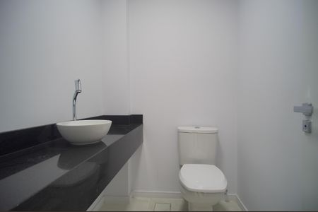 Apartamento para alugar com 167m², 3 quartos e 2 vagasLavabo