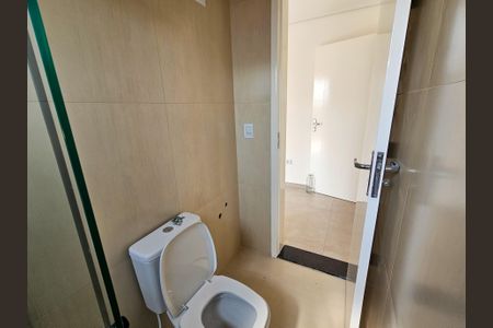 Casa à venda com 95m², 3 quartos e 2 vagas Casa à venda com 95m², 3 quartos e 2 vagasBanheiro Suite