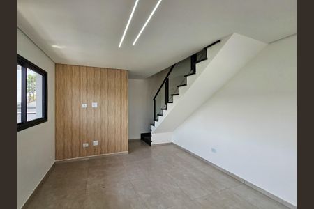 Casa à venda com 95m², 3 quartos e 2 vagas Casa à venda com 95m², 3 quartos e 2 vagasSala/Cozinha