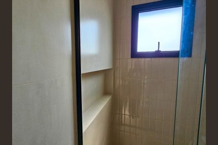 Casa à venda com 95m², 3 quartos e 2 vagas Casa à venda com 95m², 3 quartos e 2 vagasBanheiro Suite