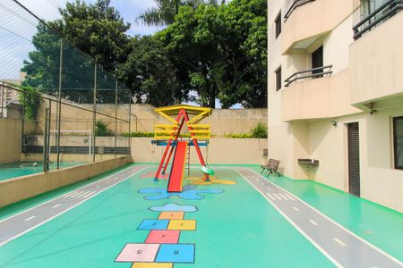 Apartamento para alugar com 68m², 2 quartos e 2 vagas Apartamento para alugar com 68m², 2 quartos e 2 vagasPlayground