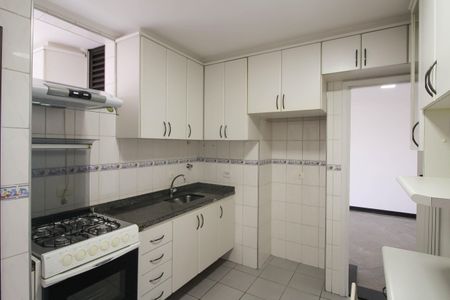 Apartamento para alugar com 68m², 2 quartos e 2 vagas Apartamento para alugar com 68m², 2 quartos e 2 vagasCozinha