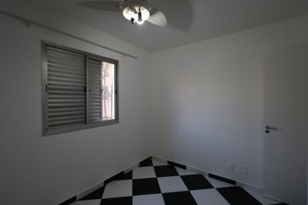 Quarto 1 de apartamento à venda com 2 quartos, 53m² em Jardim Arco-iris, Diadema
