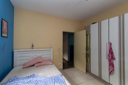 Casa à venda com 500m², 5 quartos e 3 vagas Casa à venda com 500m², 5 quartos e 3 vagasQuarto 1