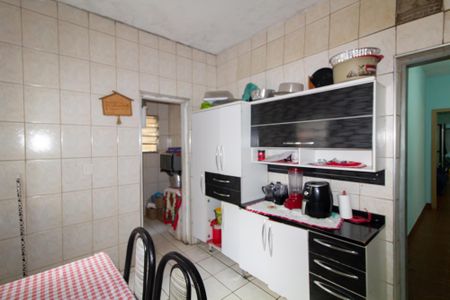 Casa à venda com 500m², 5 quartos e 3 vagas Casa à venda com 500m², 5 quartos e 3 vagasCozinha