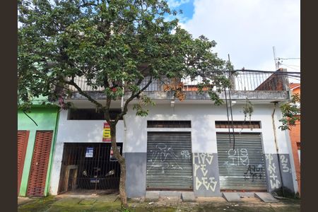 Casa à venda com 500m², 5 quartos e 3 vagas Casa à venda com 500m², 5 quartos e 3 vagasFachada