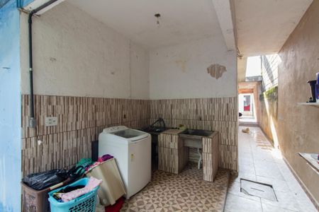 Casa à venda com 500m², 5 quartos e 3 vagas Casa à venda com 500m², 5 quartos e 3 vagasÁrea de Serviço