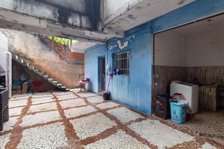 Casa à venda com 500m², 5 quartos e 3 vagas Casa à venda com 500m², 5 quartos e 3 vagasÁrea externa