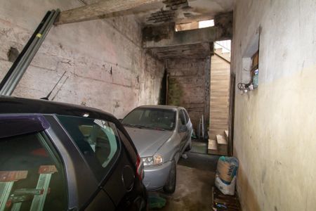 Casa à venda com 500m², 5 quartos e 3 vagas Casa à venda com 500m², 5 quartos e 3 vagasGaragem