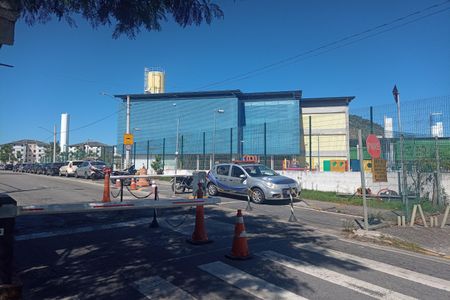 Apartamento para alugar com 52m², 2 quartos e 1 vaga Apartamento para alugar com 52m², 2 quartos e 1 vagaCondomínio