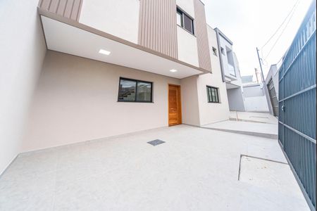 Casa à venda com 116m², 3 quartos e 2 vagasGaragem e Quintal 