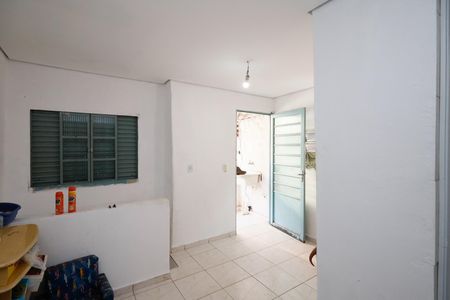 Casa para alugar com 64m², 2 quartos e sem vagaSuíte 