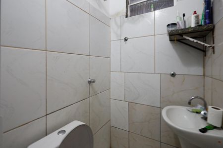 Casa para alugar com 64m², 2 quartos e sem vagaBanheiro 2