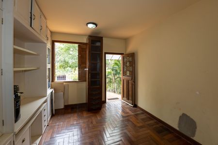 Casa de condomínio à venda com 2999m², 4 quartos e 10 vagas Casa de condomínio à venda com 2999m², 4 quartos e 10 vagasQuarto 3