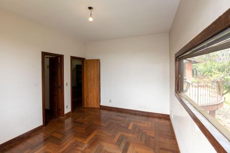 Casa de condomínio à venda com 2999m², 4 quartos e 10 vagas Casa de condomínio à venda com 2999m², 4 quartos e 10 vagasQuarto 2