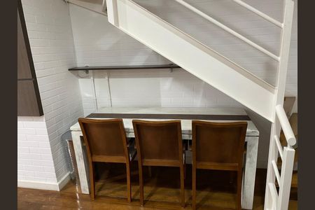 Sala de apartamento para alugar com 1 quarto, 87m² em Moinhos de Vento, Porto Alegre