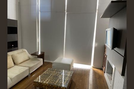 Sala de apartamento para alugar com 1 quarto, 87m² em Moinhos de Vento, Porto Alegre