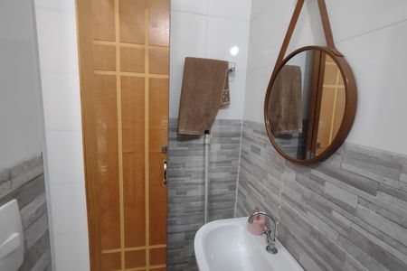 Casa à venda com 200m², 2 quartos e sem vagaLavabo