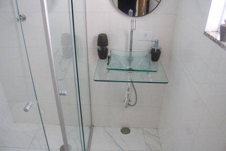 Casa à venda com 200m², 2 quartos e sem vagaBanheiro