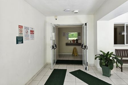 Apartamento à venda com 68m², 3 quartos e 1 vaga Apartamento à venda com 68m², 3 quartos e 1 vagaÁrea comum - Entrada do Prédio