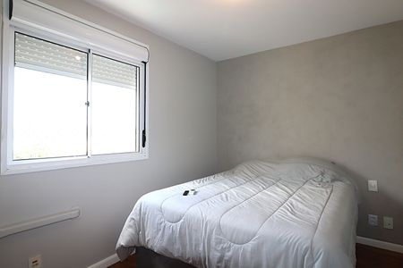 Suíte de apartamento à venda com 3 quartos, 68m² em Jardim Carvalho, Porto Alegre