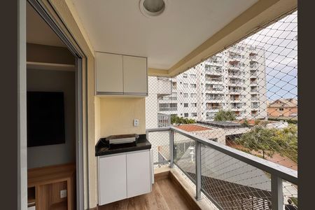 Apartamento para alugar com 77m², 2 quartos e 1 vaga Apartamento para alugar com 77m², 2 quartos e 1 vagaVaranda