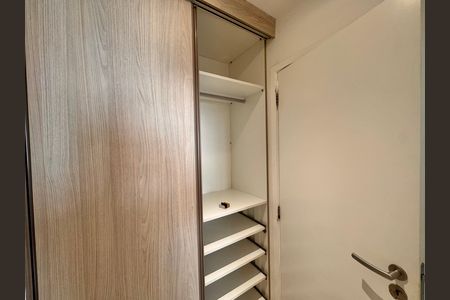 Apartamento para alugar com 77m², 2 quartos e 1 vaga Apartamento para alugar com 77m², 2 quartos e 1 vagaSuíte