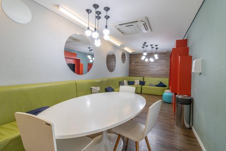 Apartamento para alugar com 77m², 2 quartos e 1 vaga