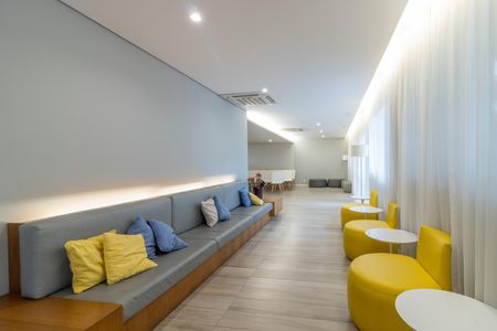 Apartamento para alugar com 77m², 2 quartos e 1 vaga