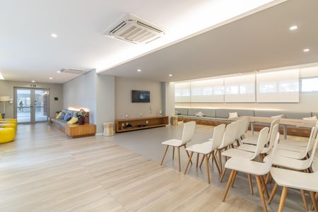Apartamento para alugar com 77m², 2 quartos e 1 vaga