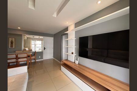 Apartamento para alugar com 77m², 2 quartos e 1 vaga Apartamento para alugar com 77m², 2 quartos e 1 vagaSala
