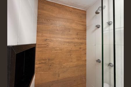 Apartamento para alugar com 77m², 2 quartos e 1 vaga Apartamento para alugar com 77m², 2 quartos e 1 vagaSuíte - Banheiro