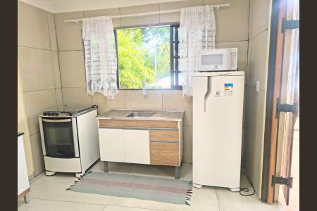 Cozinha de casa para alugar com 2 quartos, 500m² em Chácara das Lavras, Guarulhos