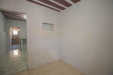Sala de casa para alugar com 1 quarto, 40m² em Venda da Cruz, São Gonçalo