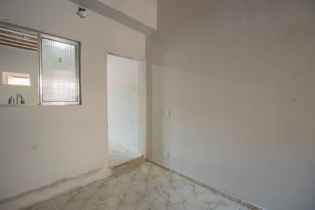 Quarto 1 de casa para alugar com 1 quarto, 40m² em Venda da Cruz, São Gonçalo