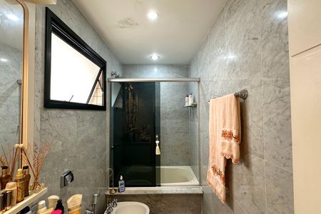 Apartamento à venda com 127m², 3 quartos e 2 vagas