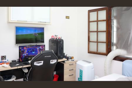 Quarto de casa à venda com 2 quartos, 330m² em Jardim Bela Vista, Santo André