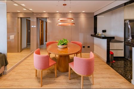 Apartamento à venda com 138m², 3 quartos e 3 vagasSala