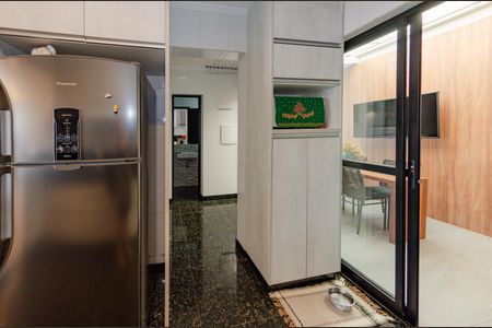 Apartamento à venda com 138m², 3 quartos e 3 vagasCozinha