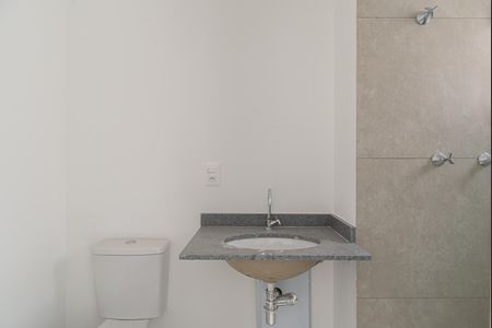 Studio à venda com 29m², 1 quarto e sem vaga Studio à venda com 29m², 1 quarto e sem vagaBanheiro